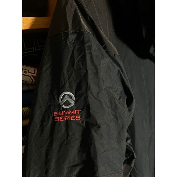 The North Face Men’s Summit Series Gore Tex XCR Jacket - Picture 3 of 10